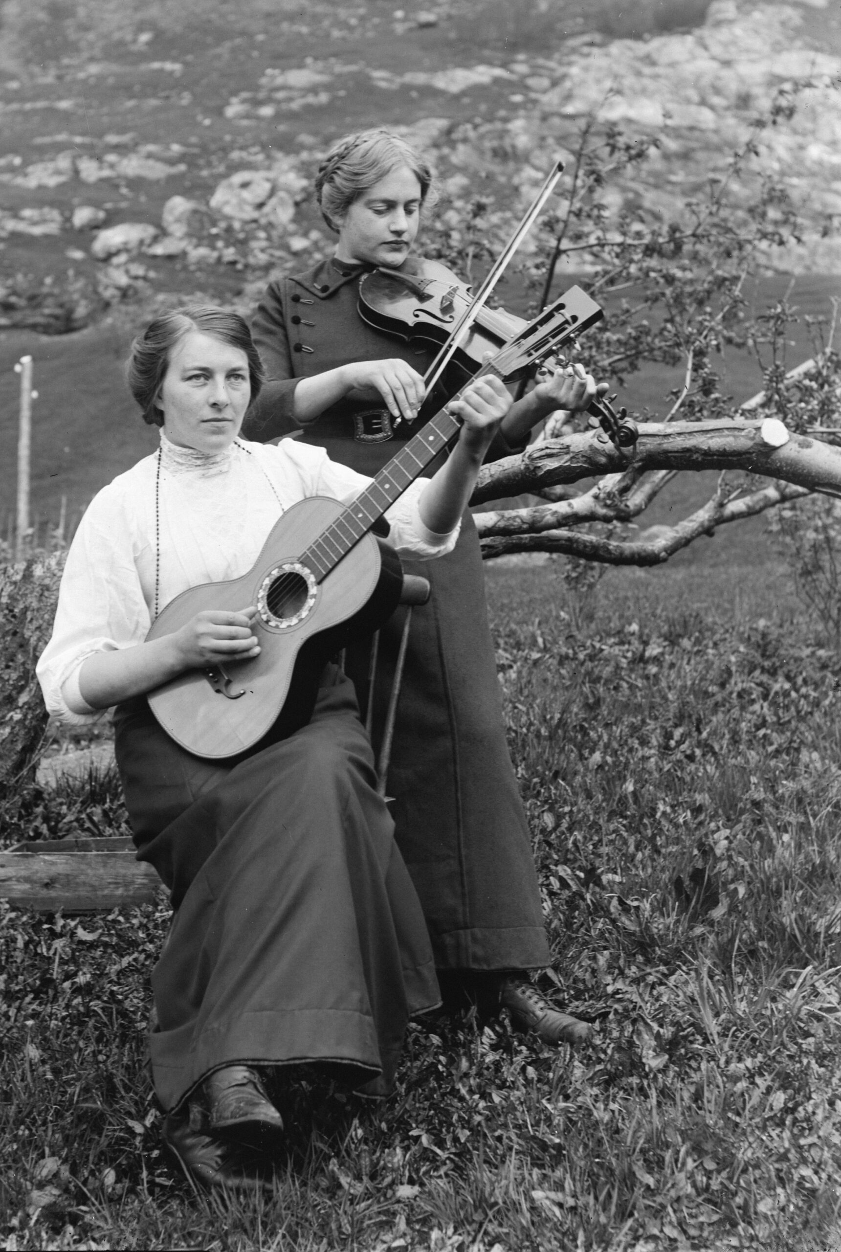 Apprendre la lutherie : parcours, stages et ateliers