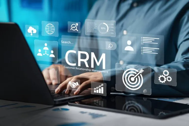Zoho CRM vs Salesforce/HubSpot : quelle solution choisir pour une PME en 2026 ?